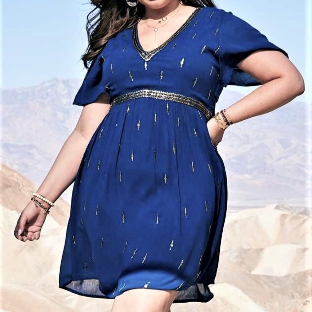 18/20 A Beautiful Soul Genoveva navy sequin Dress